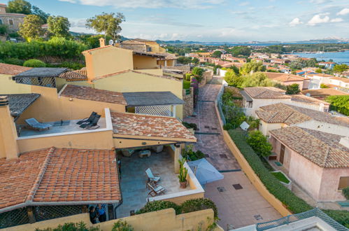 Photo 37 - Maison de 4 chambres à Arzachena avec jardin et terrasse