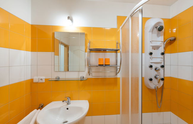 Apartamento de 10 quartos em Desná - Foto 6