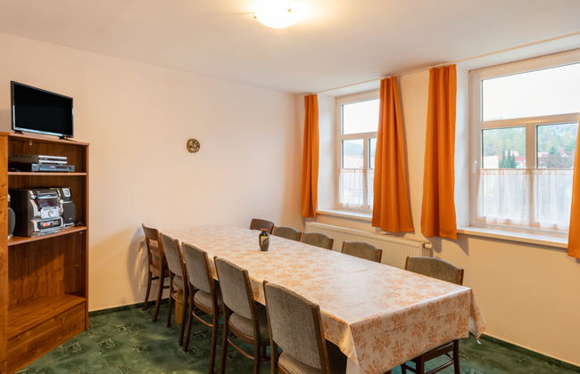 Apartamento de 10 quartos em Desná - Foto 8
