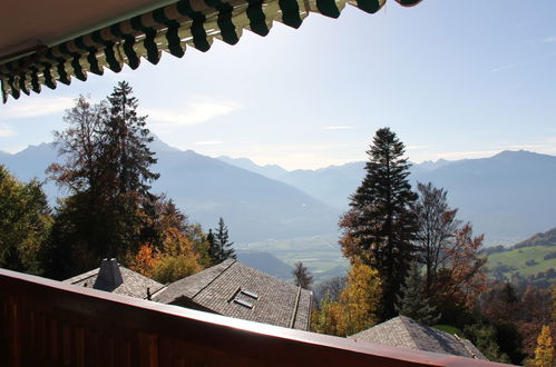 Foto 12 - Apartment mit 2 Schlafzimmern in Ollon mit schwimmbad und blick auf die berge