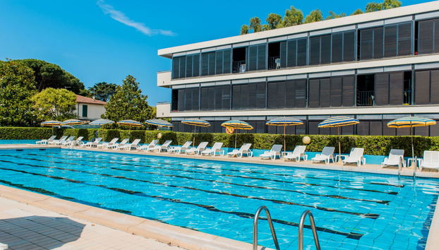 Apartamento de 2 quartos em Bibbona com piscina e jardim - Foto 2