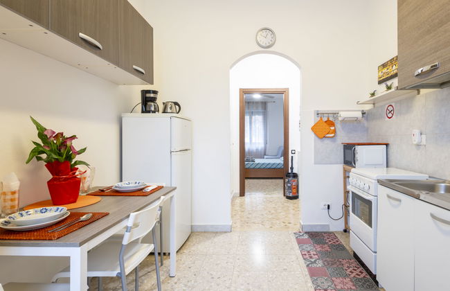 Apartamento de 1 quarto em Milão com jardim - Foto 2