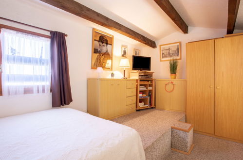 Foto 10 - Apartment mit 1 Schlafzimmer in Le Barcarès mit terrasse und blick aufs meer