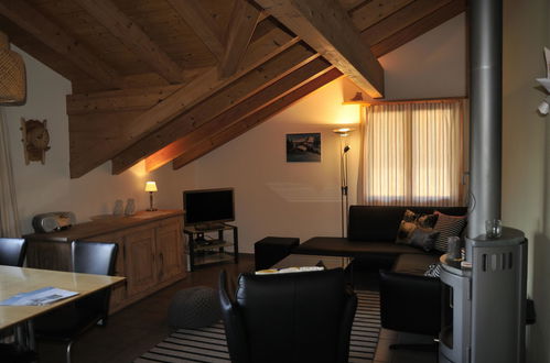 Foto 9 - Apartamento de 2 quartos em Adelboden com jardim