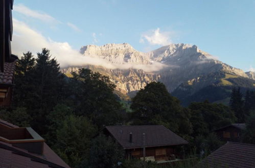 Photo 6 - Appartement de 2 chambres à Adelboden avec jardin