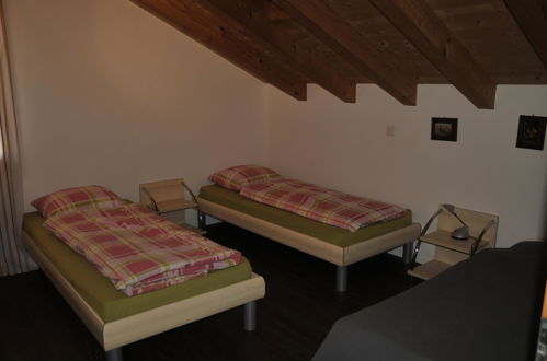 Foto 16 - Apartamento de 2 habitaciones en Adelboden con jardín