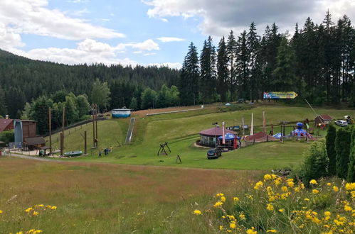 Photo 36 - Appartement de 2 chambres à Harrachov avec jardin