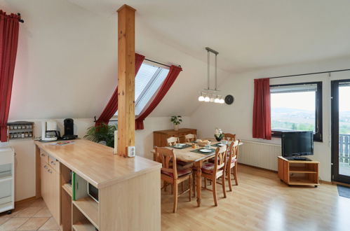 Foto 14 - Appartamento con 2 camere da letto a Frankenau con vista sulle montagne