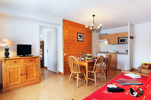 Foto 9 - Appartamento con 1 camera da letto a Flumet con sauna e vista sulle montagne