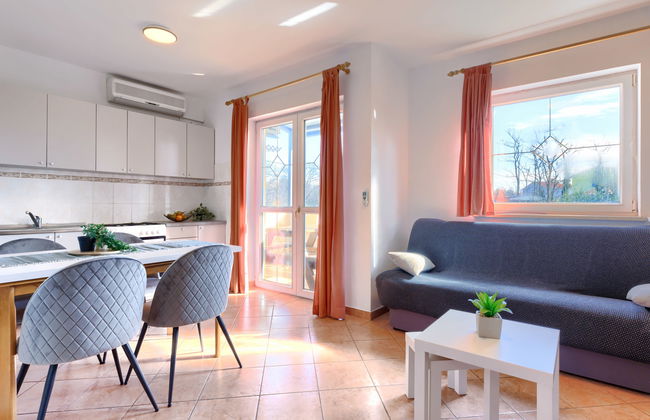 Apartamento de 3 quartos em Labin com piscina e jardim - Foto 5