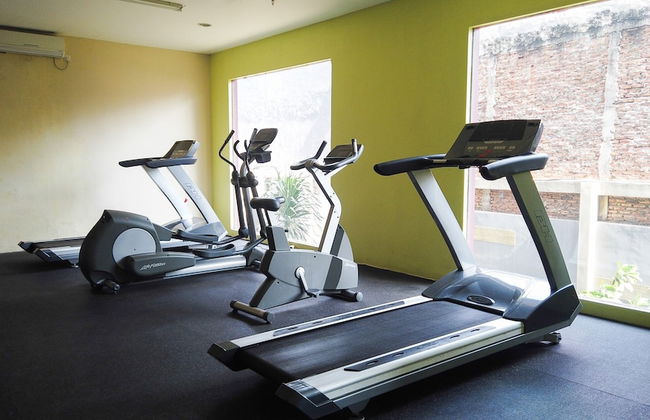 Strategic and Homey Studio at Tamansari Sudirman Apartment - Photo 1