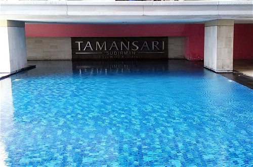 Photo 15 - Fancy And Nice Studio At Tamansari Sudirman Apartment