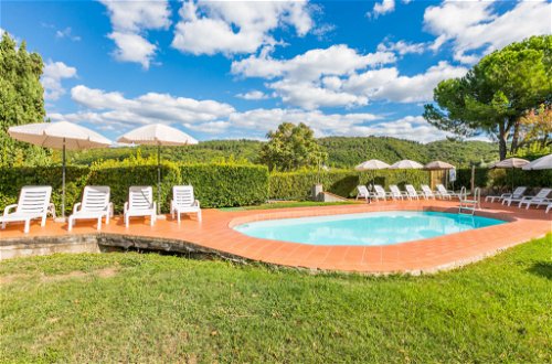 Photo 43 - 3 bedroom Apartment in Greve in Chianti with swimming pool and garden