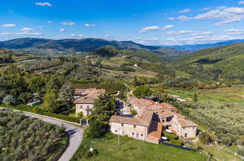 Foto 14 - Appartamento con 3 camere da letto a Greve in Chianti con piscina e giardino