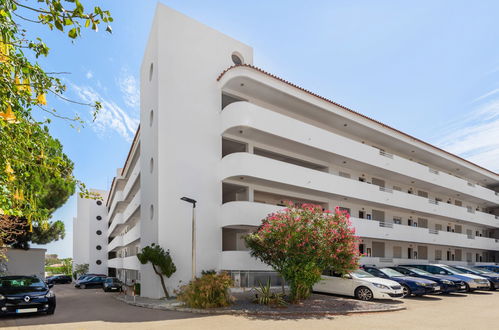 Foto 16 - Apartamento de 2 quartos em Albufeira com piscina e jardim