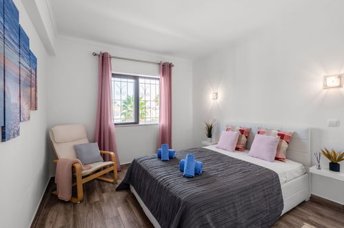 Foto 9 - Apartamento de 2 quartos em Albufeira com piscina e jardim