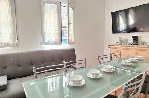 Photo 6 - 4 bedroom House in Benidorm with sea view