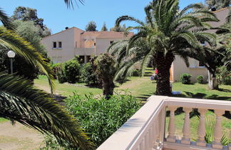 Foto 3 - Apartamento de 1 habitación en Calvi con piscina y vistas al mar