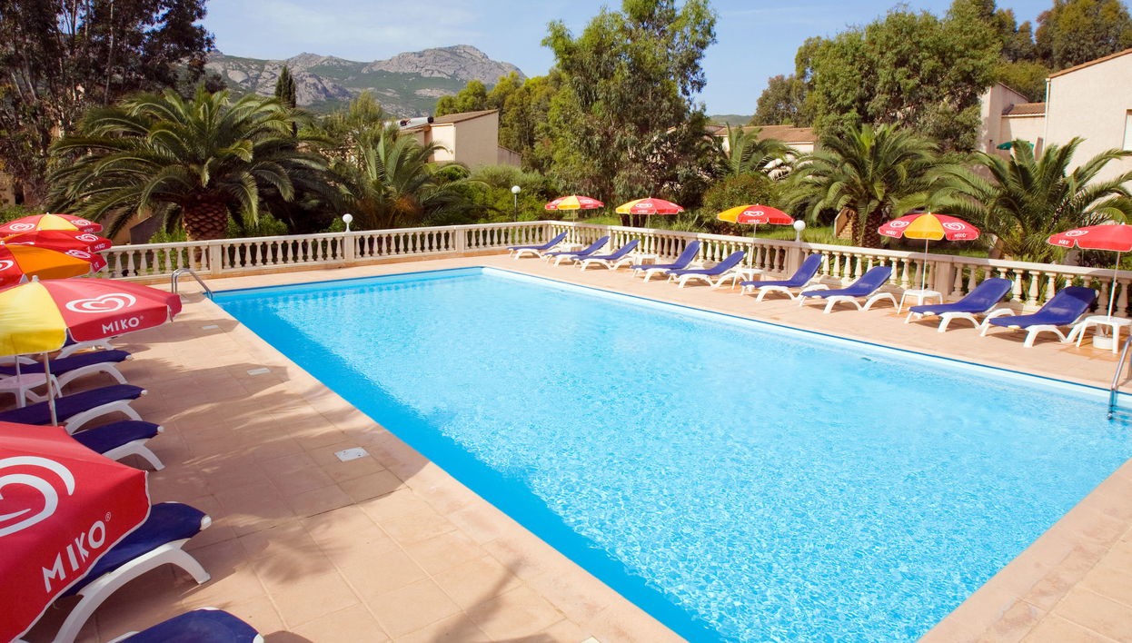 Apartment mit 2 Schlafzimmern in Calvi mit schwimmbad und garten - Foto 1