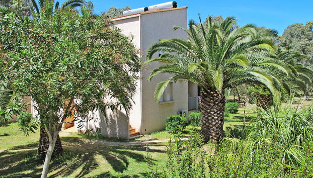 Apartment mit 3 Schlafzimmern in Calvi mit schwimmbad und garten - Foto 2