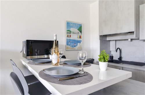 Foto 10 - Apartamento de 1 habitación en Niza con terraza y vistas al mar