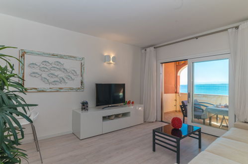 Foto 5 - Apartamento de 2 quartos em Golfo Aranci com terraço e vistas do mar