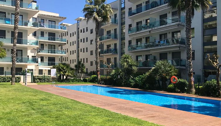 Foto 1 - Apartamento de 3 quartos em Lloret de Mar com piscina e vistas do mar