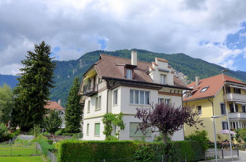 Photo 19 - Appartement de 1 chambre à Interlaken avec jardin et vues sur la montagne