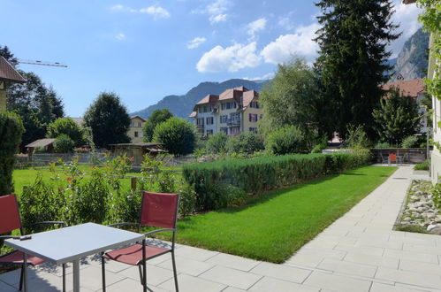 Photo 25 - Appartement de 2 chambres à Interlaken avec jardin et vues sur la montagne