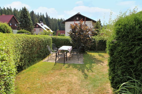 Foto 11 - Apartamento en Harrachov con jardín