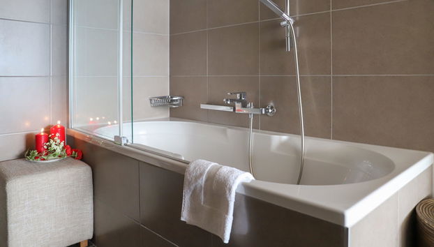 Apartment mit 2 Schlafzimmern in Montreux mit schwimmbad und garten - Foto 4