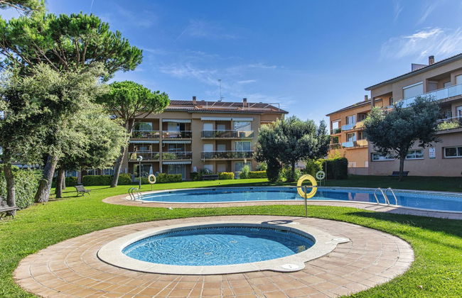 Apartamento de 5 quartos em Pals com piscina e jardim - Foto 1