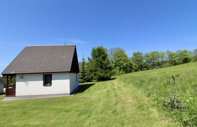 Casa de 3 quartos em Černý Důl com piscina e jardim - Foto 18