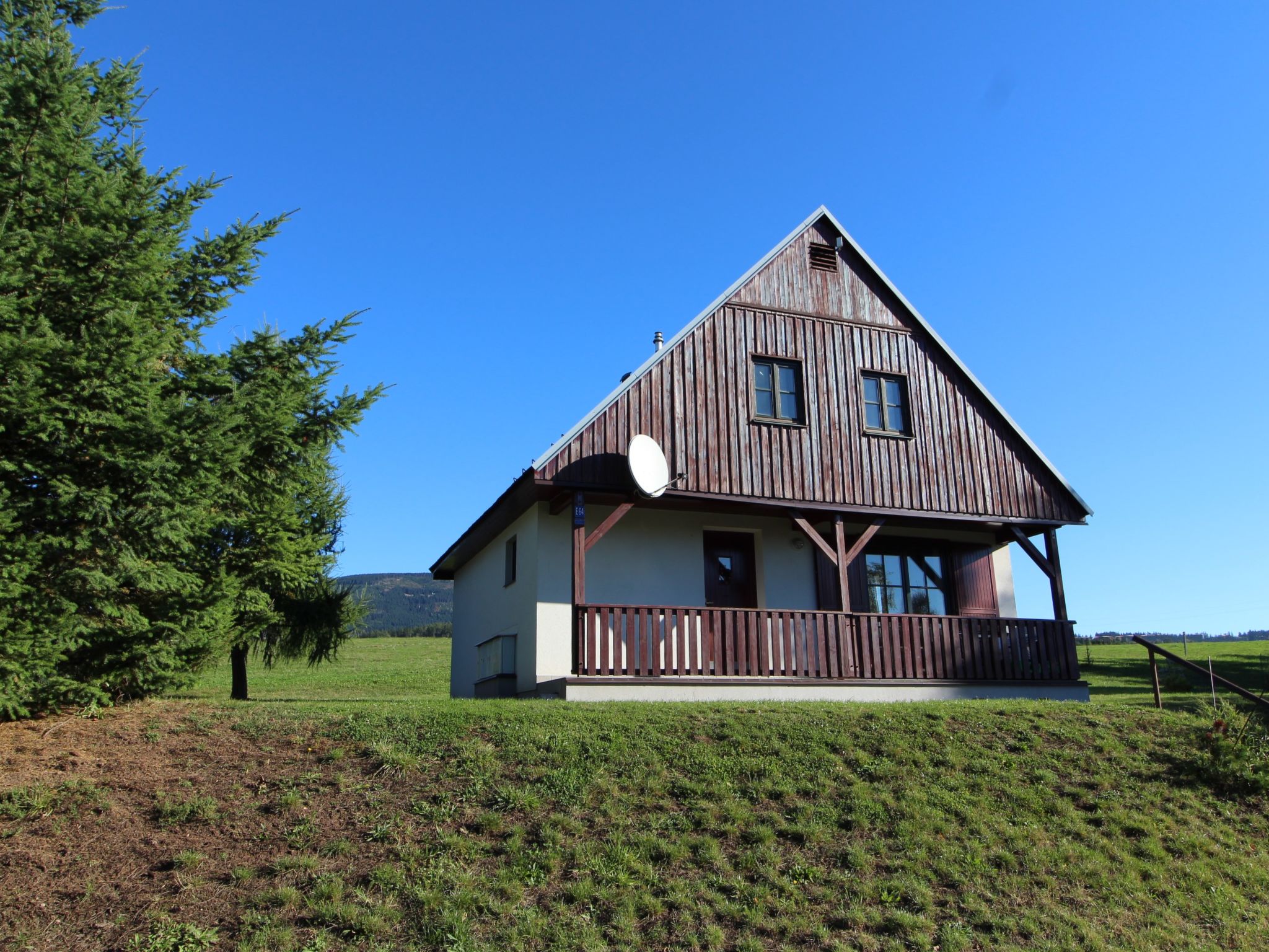 Foto 19 - Haus mit 3 Schlafzimmern in Černý Důl mit schwimmbad und blick auf die berge