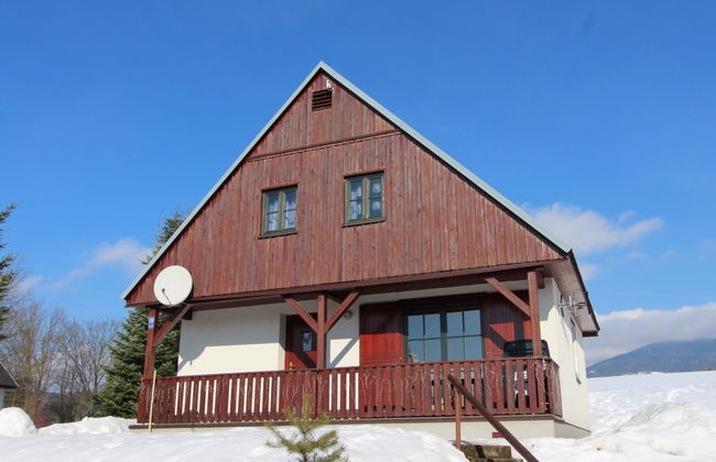 Casa de 3 quartos em Černý Důl com piscina e jardim - Foto 32