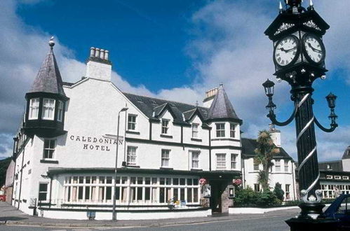 Photo 1 - The Caledonian Hotel