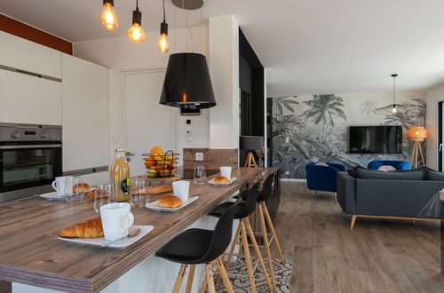 Photo 12 - 4 bedroom House in Cléder with private pool and garden