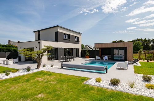 Photo 1 - 4 bedroom House in Cléder with private pool and garden