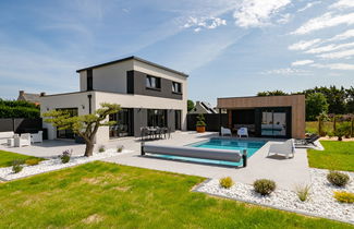 Photo 1 - 4 bedroom House in Cléder with private pool and garden