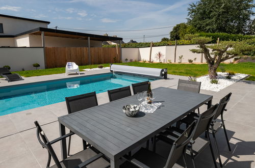 Photo 31 - 4 bedroom House in Cléder with private pool and garden