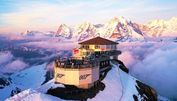 Interlaken y Jungfrau con viaje en tren de montaña desde Lausana - Foto 2