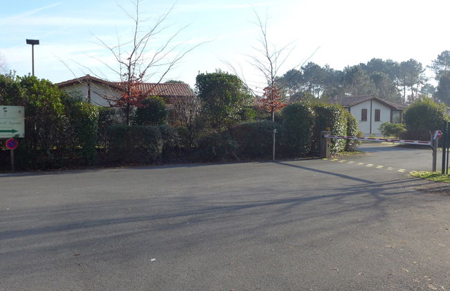 Casa de 4 quartos em Saubion com piscina e terraço - Foto 17