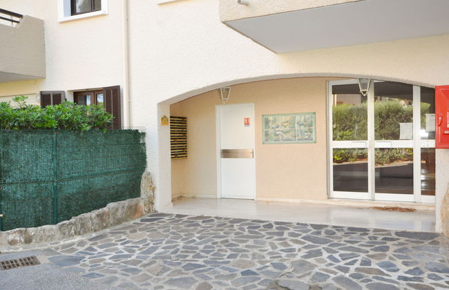 Apartamento de 2 quartos em Cavalaire-sur-Mer com terraço - Foto 18