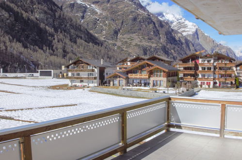 Photo 21 - Appartement de 3 chambres à Täsch avec vues sur la montagne