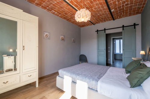 Foto 17 - Casa con 3 camere da letto a Calosso con piscina privata e giardino