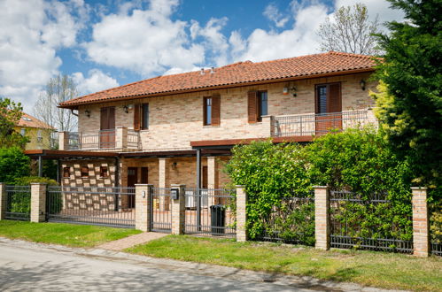 Foto 23 - Casa con 4 camere da letto a Balatonőszöd con giardino e terrazza