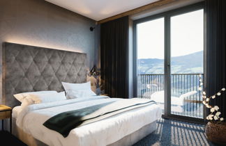 Foto 3 - Appartamento con 1 camera da letto a Fügen con piscina e vista sulle montagne