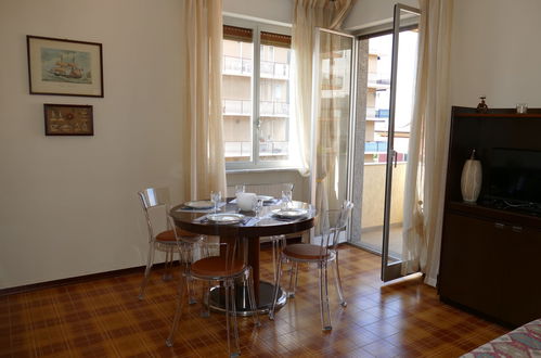 Photo 7 - 1 bedroom Apartment in Santo Stefano al Mare with sea view