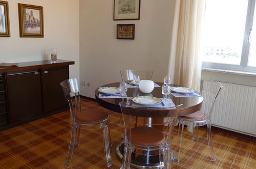 Photo 9 - 1 bedroom Apartment in Santo Stefano al Mare