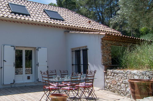 Photo 29 - Maison de 4 chambres à Salernes avec piscine privée et terrasse